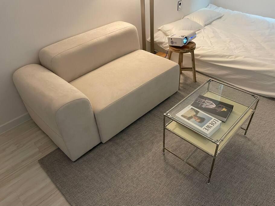 Apartment Here