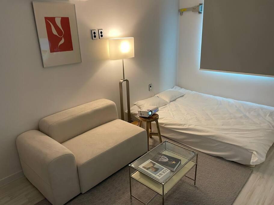 Here Apartemen